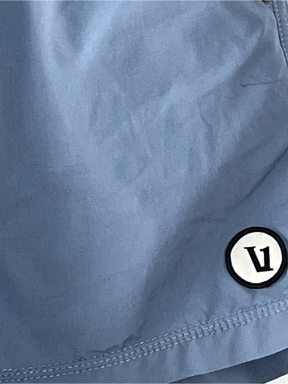 Vuori Men's the Rise the Shine Blue Shorts Active Lined pull on. 5” Inseam - Picture 3 of 6